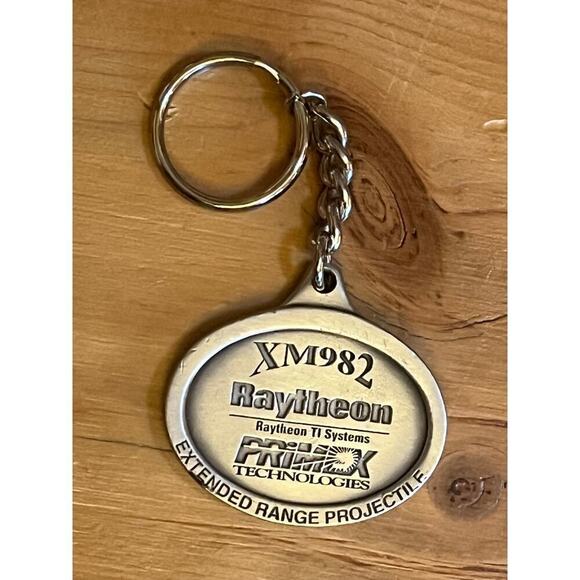 XM982 Excalibur Artillery Shell Keychain 2” Key Ring Military Defense Raytheon - Picture 2 of 4